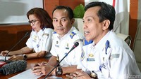 Direktur Keamanan Penerbangan Nasir Usman mengatakan, bangunan T3 Ultimate kurang memperhitungkan tinggi tower ATC yang ada. Namun dia mendengar, akan ada rencana pembangunan tower ATC, sembari diusahakan nanti menggunakan tower ATC mobile.