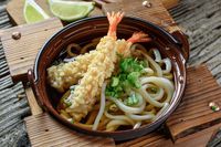 Mau yang Hangat Mengenyangkan? Yuk, Makan Udon Enak di Tempat Ini!