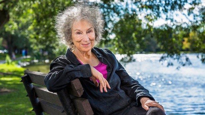 Margaret Atwood Diunggulkan di Nobel Sastra Tahun Ini Foto: Guardian Margaret Atwood Diunggulkan di Nobel Sastra Tahun Ini Foto: Guardian