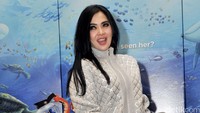 Satu yang pasti kekasih Syahrini tersebut adalah bukan Warga Negara Indonesia. Pool/Noel/detikFoto.