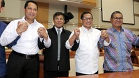 Kepala BNPT Komjen Pol Tito Karnavian bersama Kepala BNN Komjen Pol. Budi Waseso, Kepala PPATK Muhammad Yusuf dan Ketua LPSK Abdul Haris Semendawai saat hadir rapat dengar pendapat dengan Komisi III.