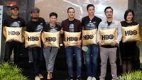 Ini para selebriti yang mengisi suara karakter-karakter film Jurassic World versi Bahasa Indonesia yang akan tayang di HBO. Pool/Ismail/detikFoto.