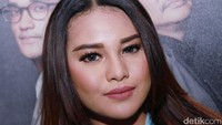 Aurel saat ditemui di Plaza Indonesia, Jakarta Pusat, Thamrin, Kamis (16/6/2016). Pool/Gus Mun/detikFoto.