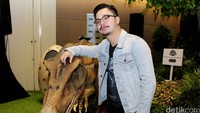 Derby Romero mengisi suara karakter Gray (Ty Simpkins). Pool/Ismail/detikFoto.