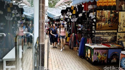 Mengunjungi Stanley Market di Hong Kong Island