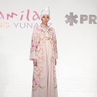 Itang Yunasz Kamila & Preview at Tanah Abang. Jakarta. [Foto: Mohammad Abduh/Wolipop]