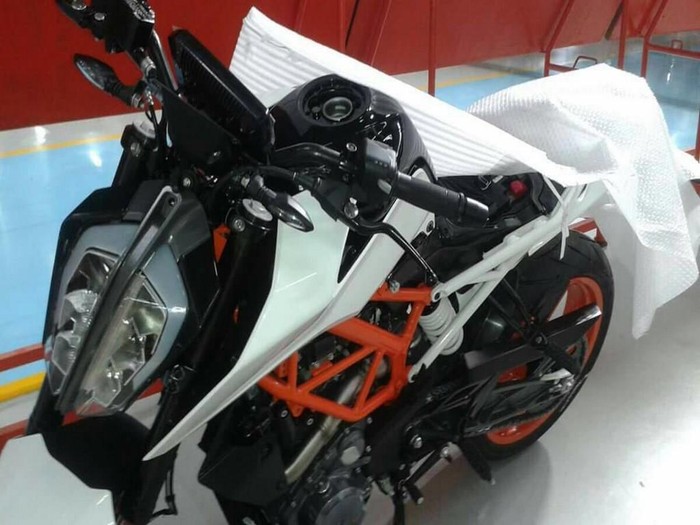 KTM 390 Duke Terbaru Mulai Tampil di India