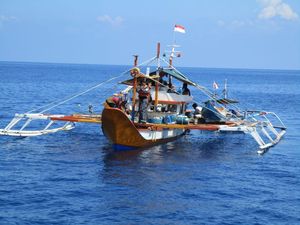 Bakamla Tangkap Kapal Ikan dengan ABK Filipina di Laut Sulawesi