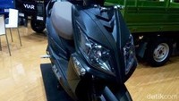 Viar langsung memperkenalkan 2 motor listrik, yang tengah dipajang Arena Pekan Raya Jakarta, Kemayoran. Motor listrik pabrikan asal Semarang ini bisa disapa Pulse dan Q1, dengan memiliki karakter yang berbeda.
