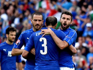 Trio BBC Italia Tangguh, tapi Bukan Tak Bisa Ditembus
