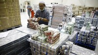 BNI akan tetap melayani kebutuhan masyarakat untuk bertransaksi sepanjang masa liburan panjang lebaran.