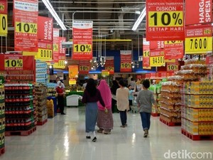 Transmart Carrefour Tawarkan Promo Beras dan Minyak di Akhir Pekan