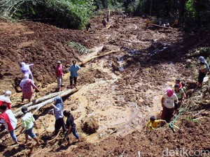 Warga Korban Longsor di Jawa Tengah Segera Direlokasi