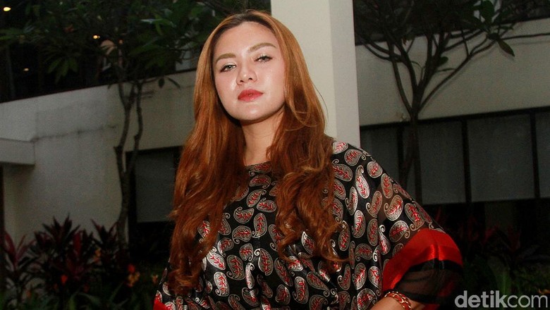 Umrah Gratis First Travel, Ini Imbalan yang Diberikan Vicky Shu Umrah Gratis First Travel, Ini Imbalan yang Diberikan Vicky Shu