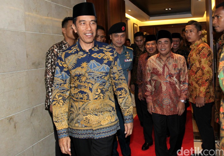 Jokowi Sudah Bahas Reshuffle Kabinet dengan Megawati?