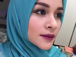 Foto: Pesona Gaya Hijab 6 Istri Pemimpin Daerah Indonesia