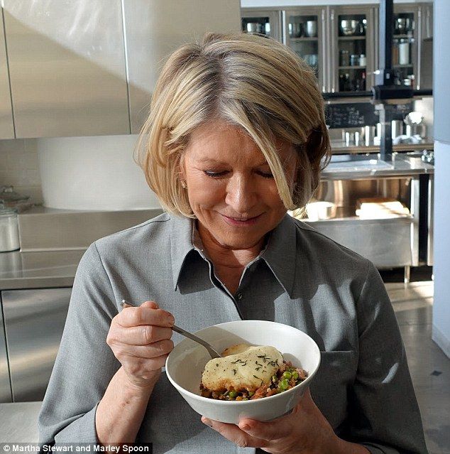 Martha Stewart Perkenalkan Bisnis Katering 'Live Recipes' untuk A...