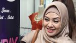 Mengintip Terry Putri Belanja Baju Lebaran