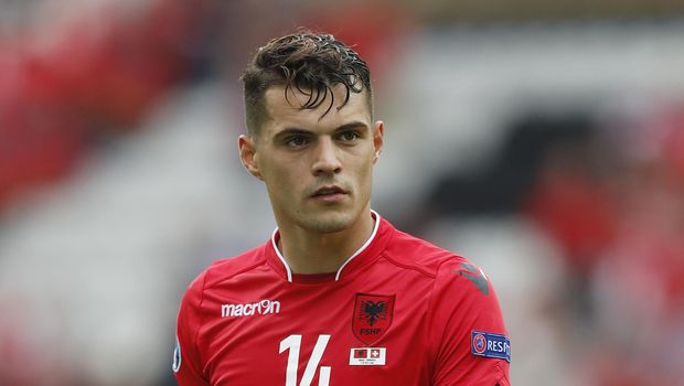 Granit Xhaka memiliki kans besar mengisi lini tengah Swiss di Piala Dunia 2018.