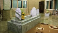 Ketika Habib Cikini meninggal, jenazahnya pun dimakamkan di lokasi Cikini bersama istri pertamanya dan anak dari Habib Kwitang yang meninggal ketika belum lama dilahirkan (Randy/detikTravel)