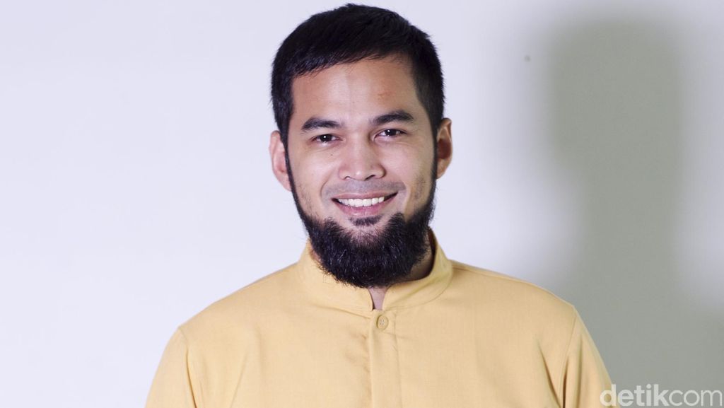 Cerita Hijrah Teuku Wisnu Tertuang di Bolder In 2 Years Celeb of The Month Cerita Hijrah Teuku Wisnu Tertuang di Bolder In 2 Years Celeb of The Month
