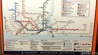 Jaringan kereta bawah tanah di Istanbul merupakan yang tertua kedua di dunia setelah London. Jaringan kereta metro ini sudah beroperasi sejak 17 Januari 1875 (Angga/detikTravel)