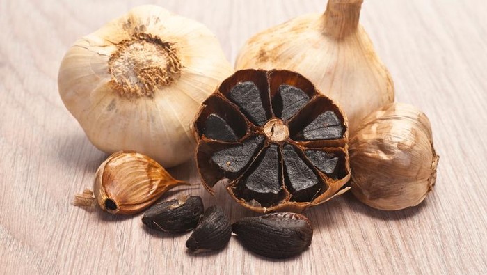 Manfaat black garlic tunggal