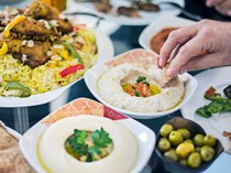 4 Restoran Arab Autentik di Lombok untuk Penggemar Makanan Timur Tengah