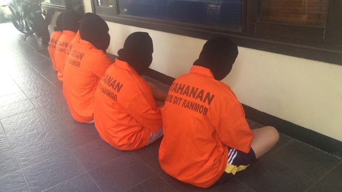 Mengaku Kombes Polisi, Komplotan Ini Tipu Korban dari Dalam LP