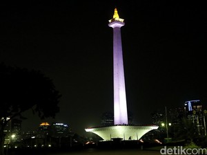 Video: Akses Jalan Menuju Monas Masih Macet Hingga Malam Ini