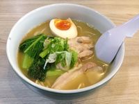 Buka Bersama Enak Bareng Teman di Resto Ramen Halal Ini