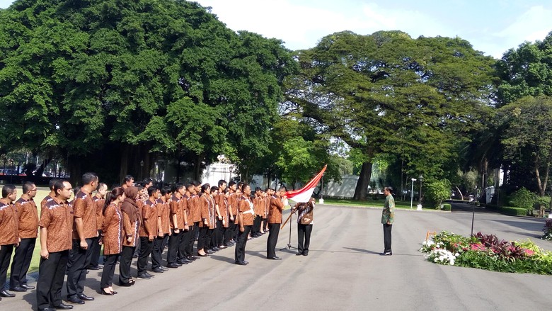 Lepas Atlet Olimpiade, Jokowi: Harumkan Nama Indonesia di Rio de Janeiro Lepas Atlet Olimpiade, Jokowi: Harumkan Nama Indonesia di Rio de Janeiro