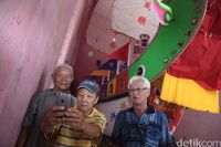Bakar Tongkang, Puja Dewa Ki Hu Ong Ya