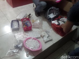 Polisi Gandeng BPOM Ungkap Jaringan Distribusi Vaksin Palsu