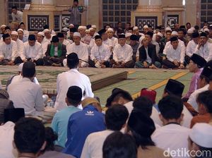 Gerakan Nusantara Mengaji Pecahkan Rekor Muri dengan 3,2 Juta Pembaca Al Quran
