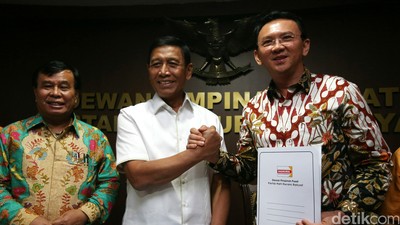 Hanura Serahkan SK Dukungan untuk Ahok