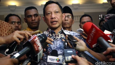 Komjen Tito Bertemu Para Pemimpin Media