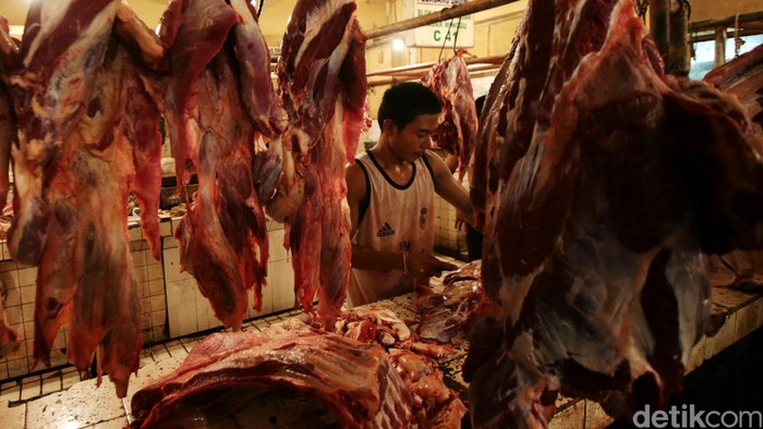 Tekan Harga Daging, Mentan: Kami Operasi Besar-besaran di 18 Pasar