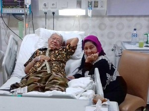 Pesan Pamungkas Gus Sholah untuk NU dan Warga Nadhliyin