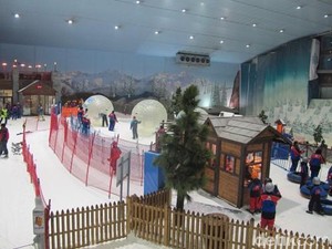 Ini Sungguhan, Mal di Dubai Punya Gunung Es