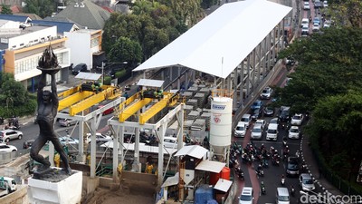 Melihat Perkembangan Proyek MRT