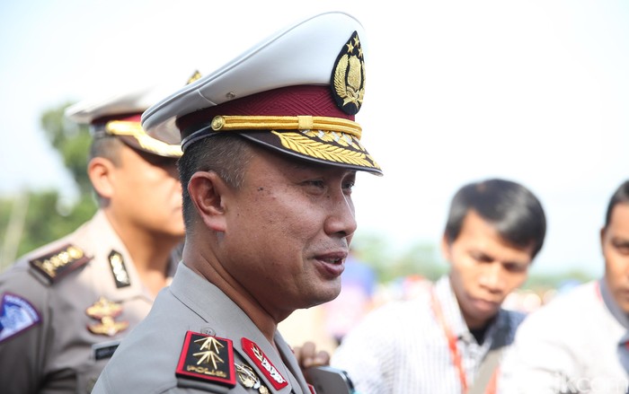 Tinjau Arus Balik di Gerbang Tol Cikarang Utama, Kakorlantas Sapa Pemudik