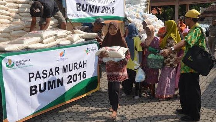 Dalam Sejam, 1.000 Paket Sembako Murah Ludes Terjual