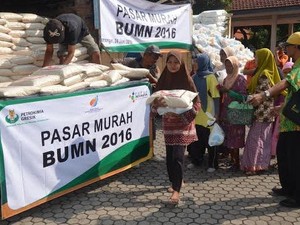 Dalam Sejam, 1.000 Paket Sembako Murah Ludes Terjual