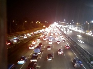 Ada Pelebaran Jalan di KM 65, Tol Purbaleunyi Arah Jakarta Macet