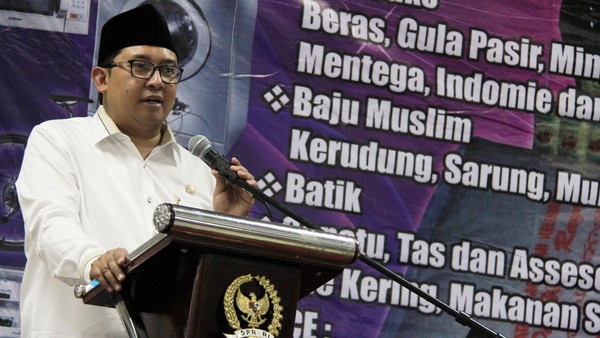 Fadli Zon Tutup Pasar Murah PIA DPR
