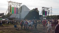 Pyramide Stage, tempat para headliner tampil pada Jumat (24/6) hingga Minggu (26/6) waktu setempat. Ian Gavan/Getty Images/detikFoto.