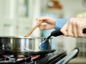 Harus Tahu! 5 Makanan yang Tidak Boleh Dipanaskan Lagi