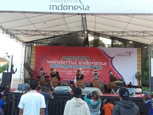 Wonderful Indonesia, Ketika Konser Digelar Di Pasar Pelosok Nusantara