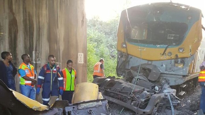 Dua Kereta Tabrakan di Afrika Selatan, 130 Orang Terluka